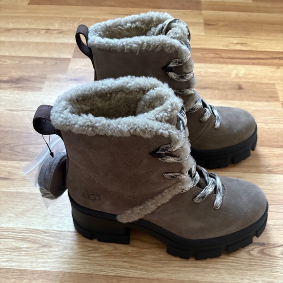 UGG women’s Brooklyn Water-Resistant Hiker Boot - Picture 2 of 12